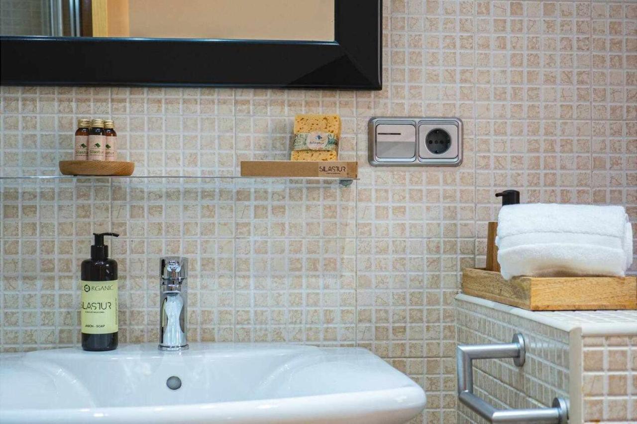 Ave Maria Apartment Gijon